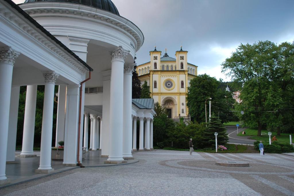 Hostel Foster Marianske Lazne Exterior photo