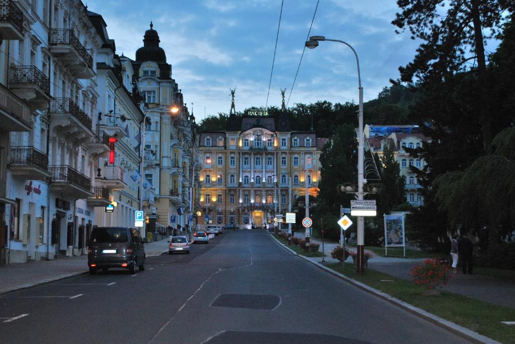 Hostel Foster Marianske Lazne Exterior photo