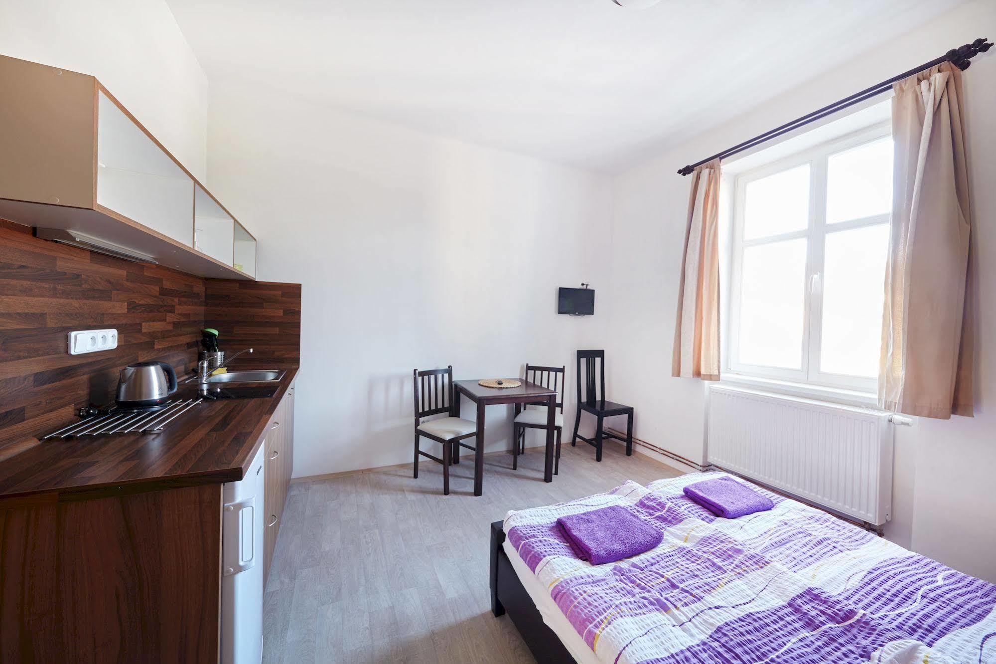 Hostel Foster Marianske Lazne Exterior photo